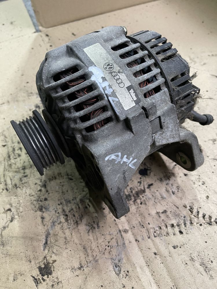 Alternator /VW 1.6 benzyna /Passat B5 /Audi A4 /2000r