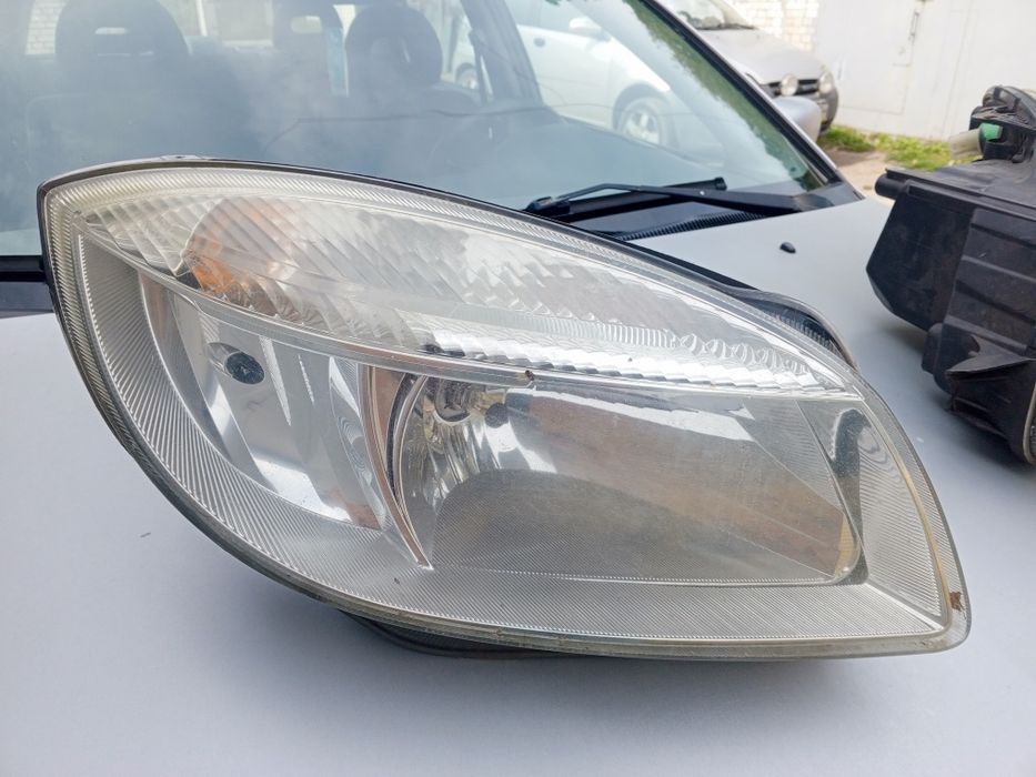 Продам Фари Шкода  фабія, румстер, б/у