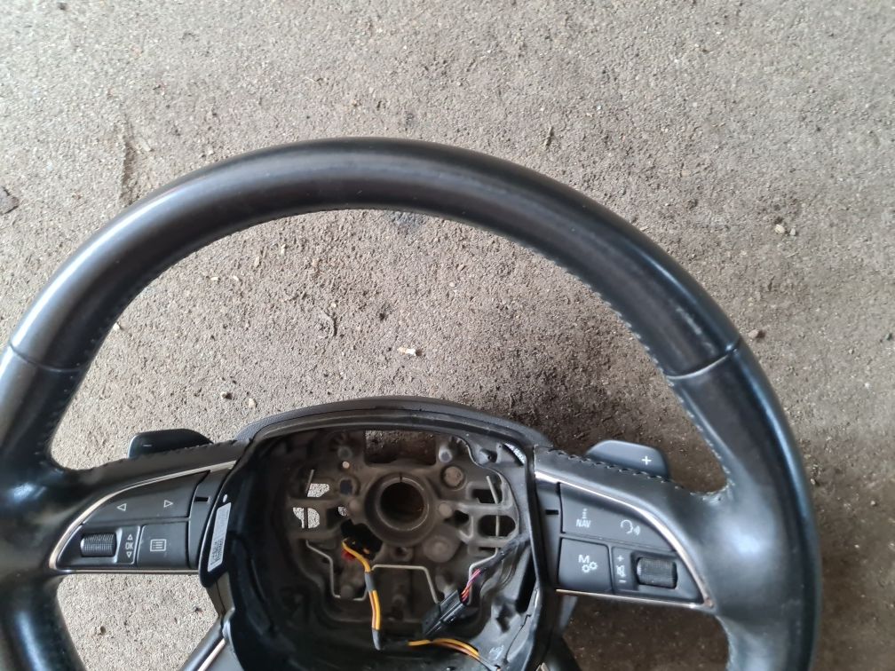 KIEROWNICA Podgrzewana skórzana asystent skóra AUDI A8 D4 S8 S4 B9 A4