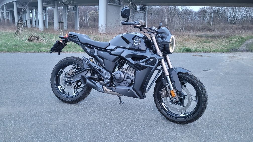 Wynajem motocykla z dowozem, prawko kat. B, Zontes G1, Pożycz Moplika