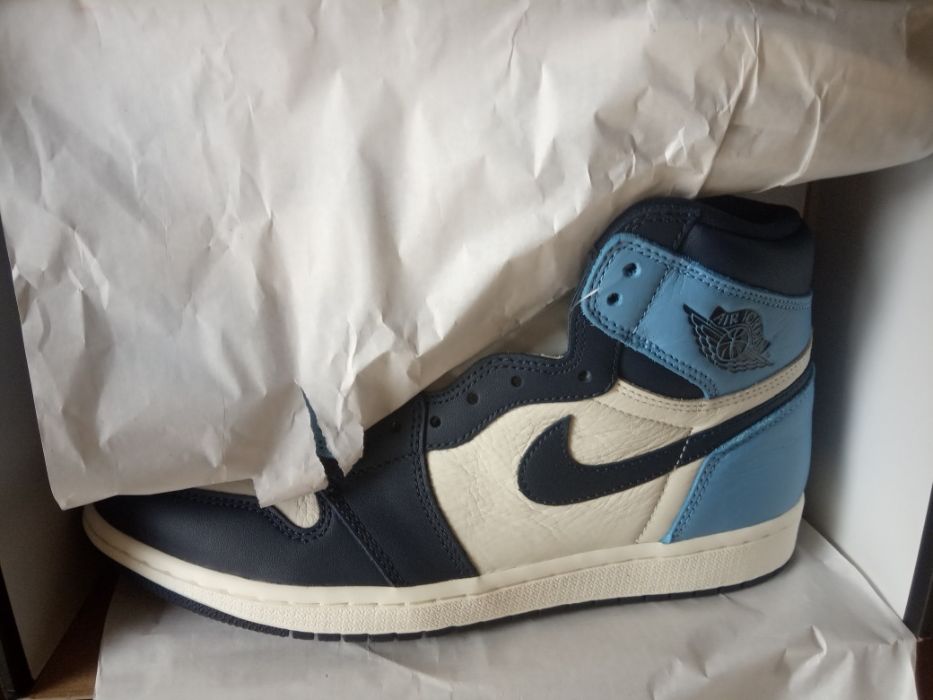 (r. Eur 42,5) Nike JORDAN 1 Retro High Obsidian UNC 555088,-140