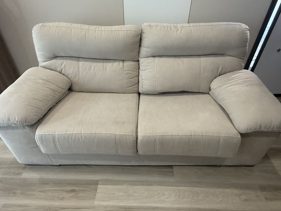 Sofa 3 lugares bege