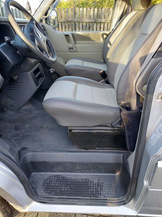 Volkswagen Caravelle TDI Basis T4 LONG