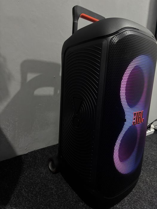 JBL partyboxs 320