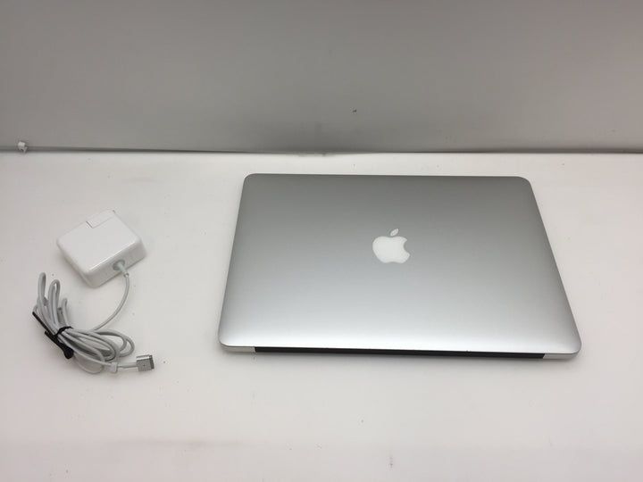 Нетбук Apple Macbook Air A1466/13 дюймів, intel core i5/4/128Gb