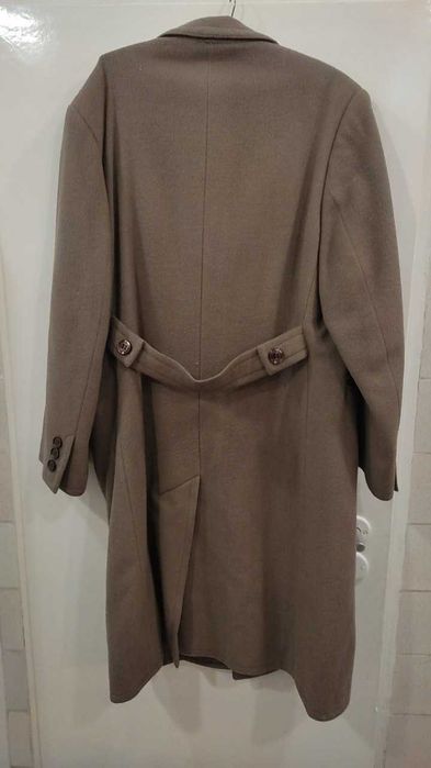 Płaszcz beżowy męski długi 110, w klatce 110, stan bdb