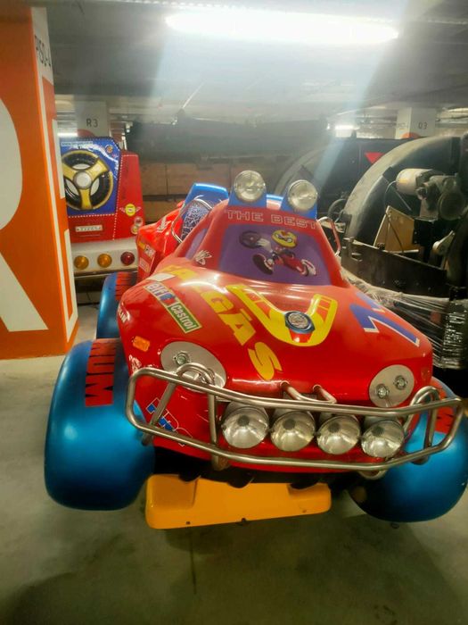 Equipamento de Diversão Infantil - "Kiddie Rides" à Venda