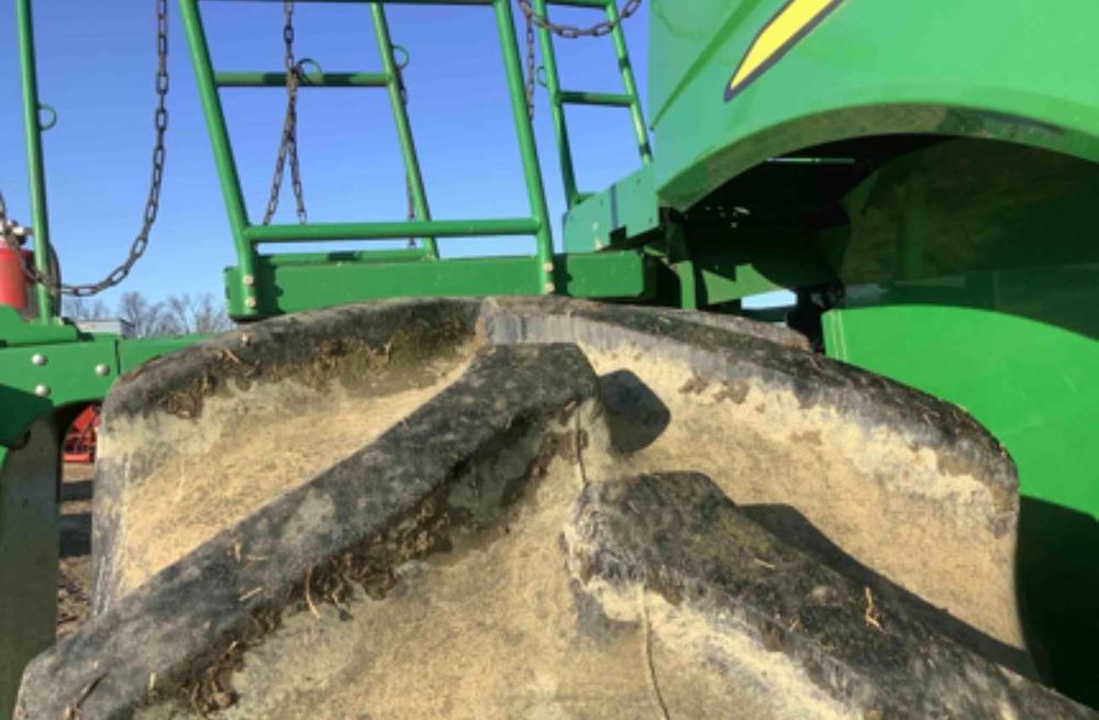 Комбайн John Deere s670