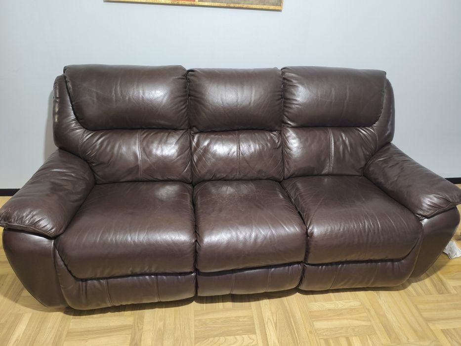 Sofa i fotele że skóry z funkcją relaksu