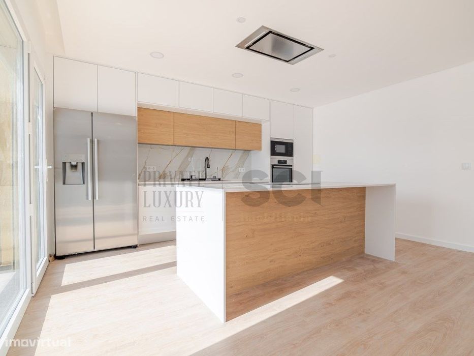 Apartamento Novo T3 Paivas Seixal Parqueamento 2 Viaturas