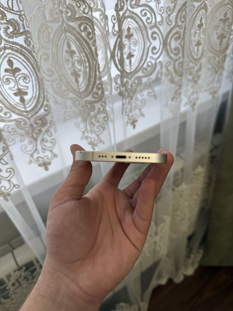 iPhone 13 128 gb White