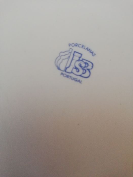 Prato com pegas em porcelana