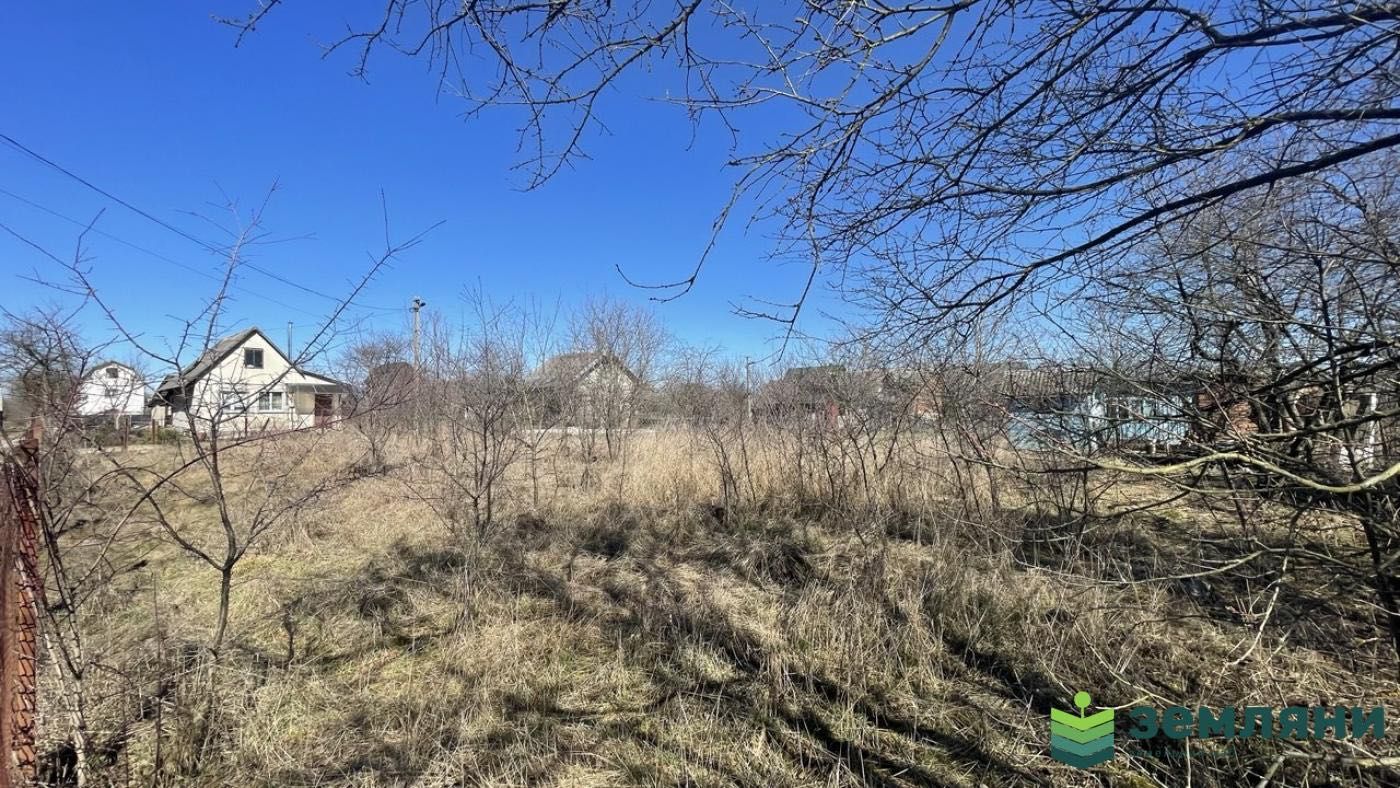 Продається ділянка 4 сот в с. Підлужжя