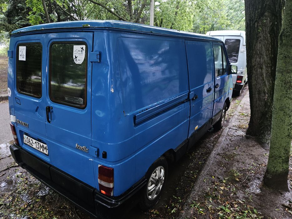 Продам рено трафик 1.7 газ/бензин,обмен