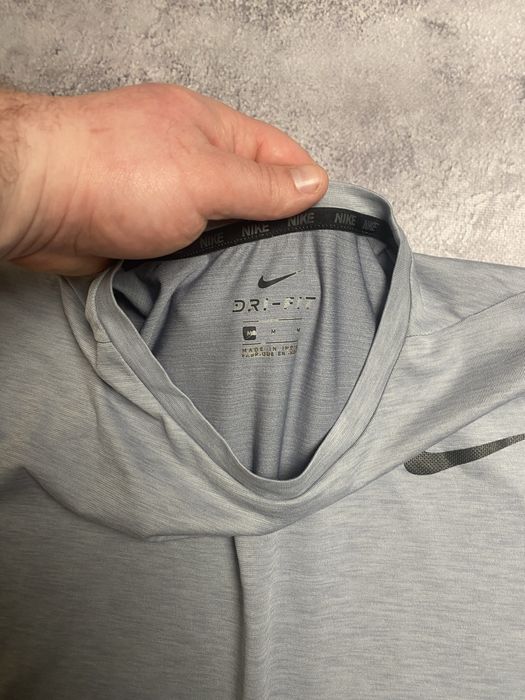 Футболка Nike Dri-Fit