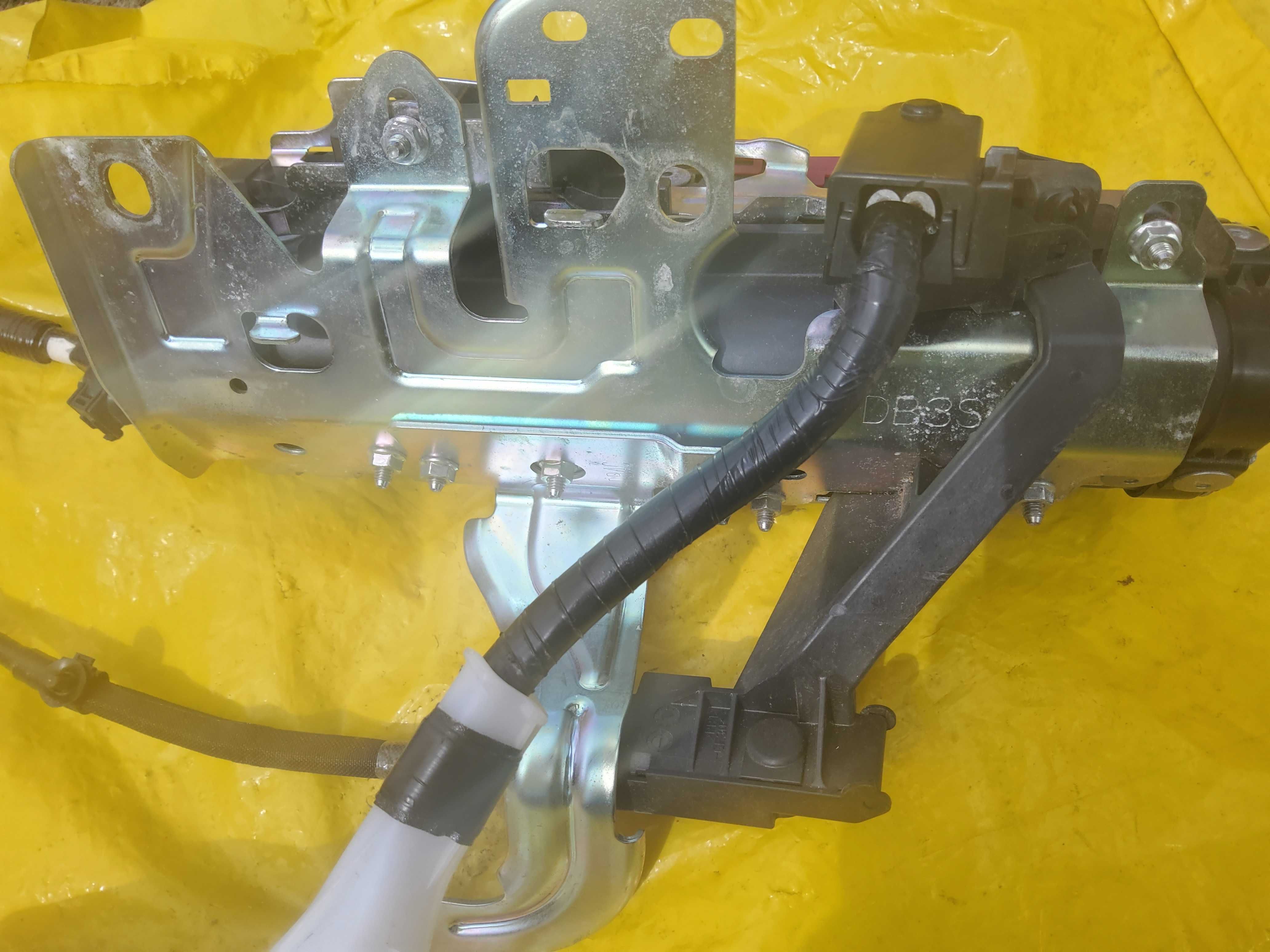 Mazda 6,  3 ,,cx5 ,cx 3 i e- loop ,kondensator. Stan blyszczacy.