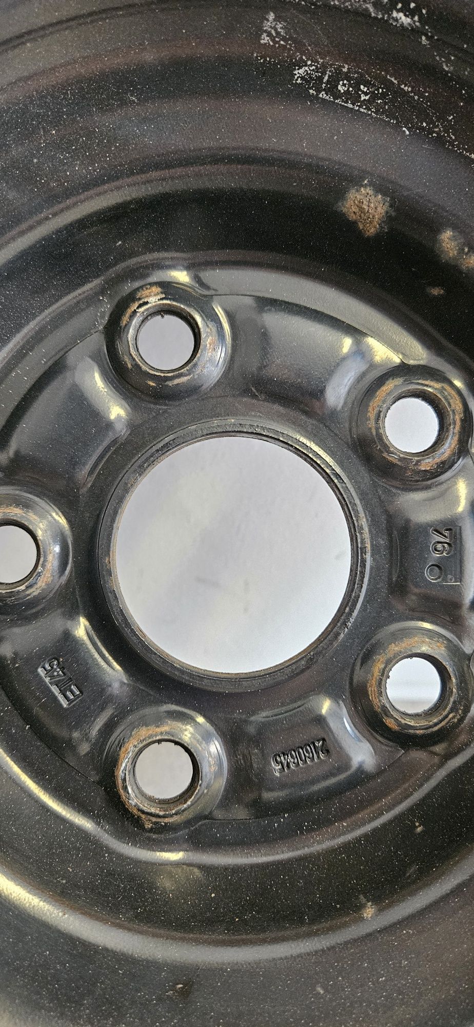 Opony zimowe Nokian 205/55/16