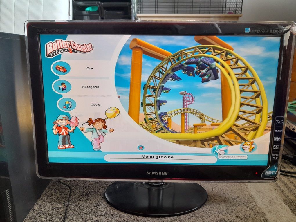 Komputer plus monitor z funkcją telewizora