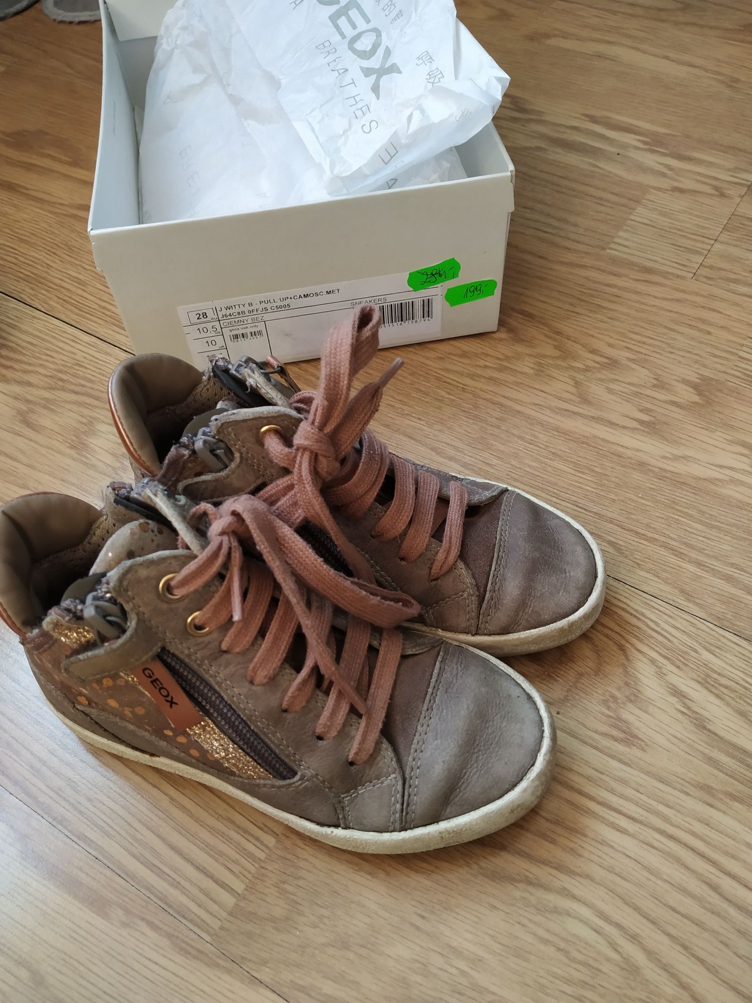 Snickersy Geox 28