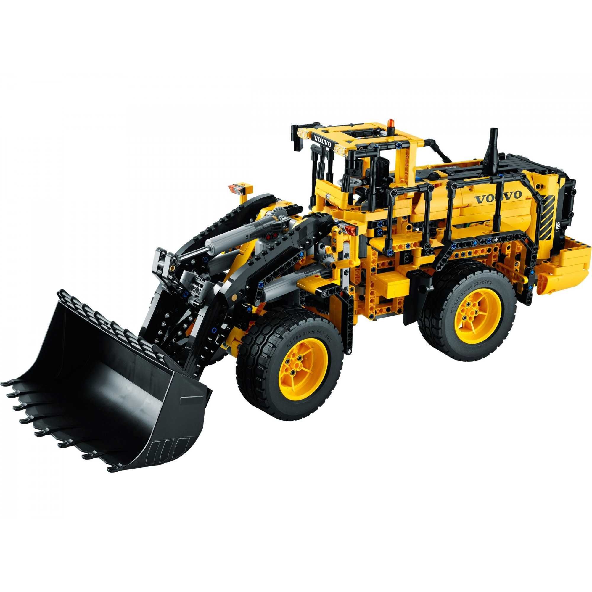 Конструктор LEGO TECHNIC Автонавантажувач Volvo L350F (42030)