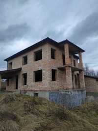 Продам будинок незавершене будівництво Наварії