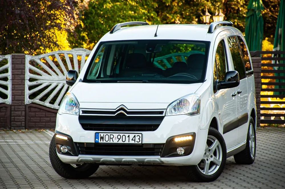 Citroën Berlingo 1.6 HDI,XTR Navi,Tempomat,Alu,Led,Serwisowany