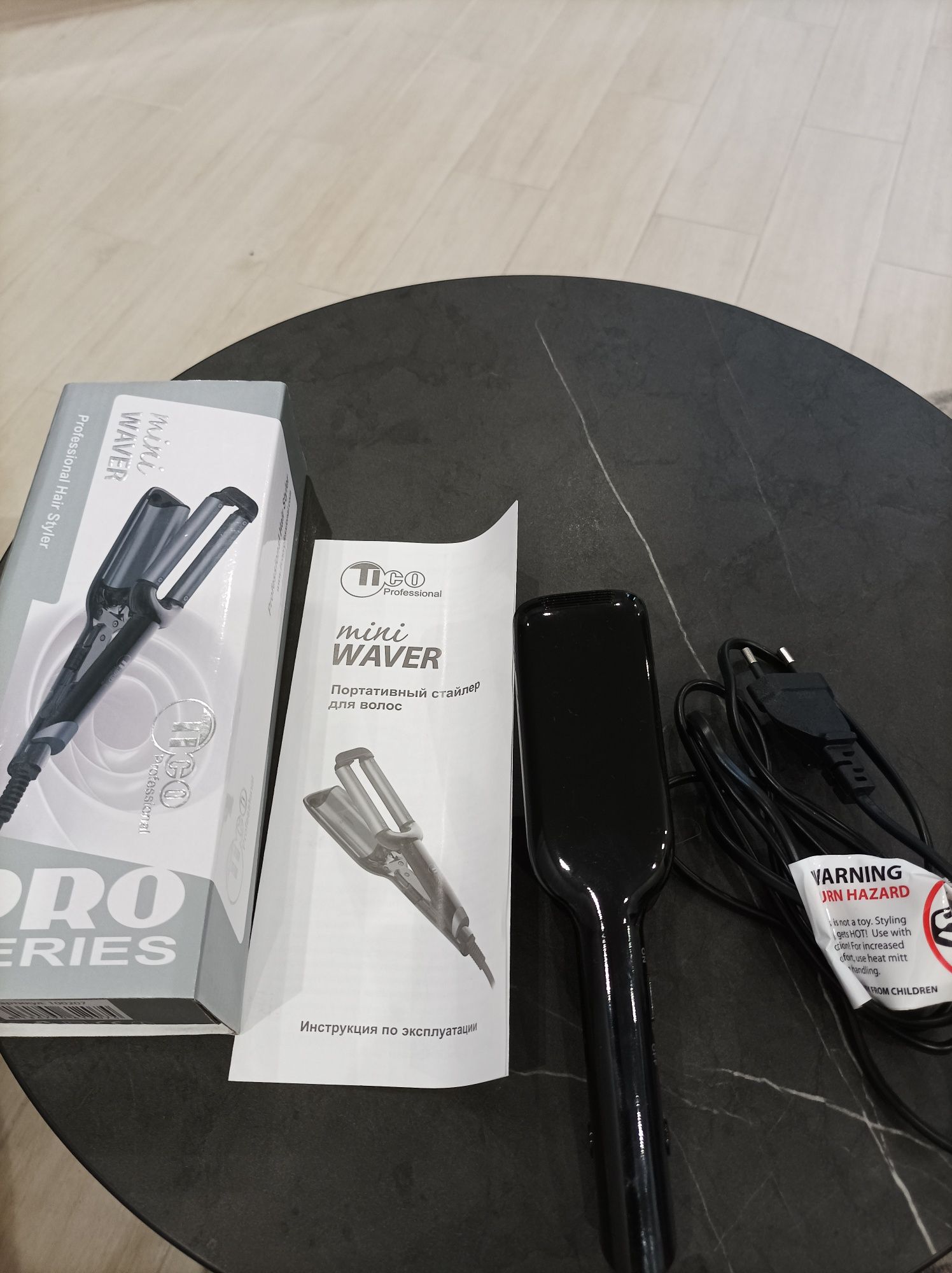 Продам портативный  мини стайлер для волос. Tico Professional