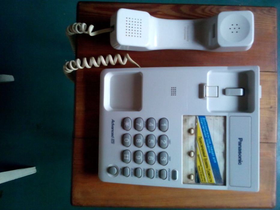 Стационарный , проводной телефон Panasonic KX-TS2361RUW + удлинитель