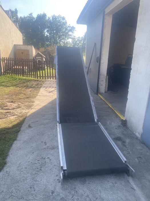 Podajnik tasmowy tasmociag stol przebierczy doniczkarka
