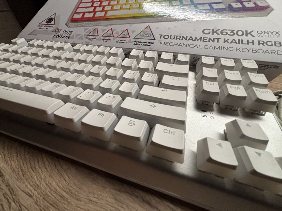 Klawiatura SPC Gear GK630K onyx white