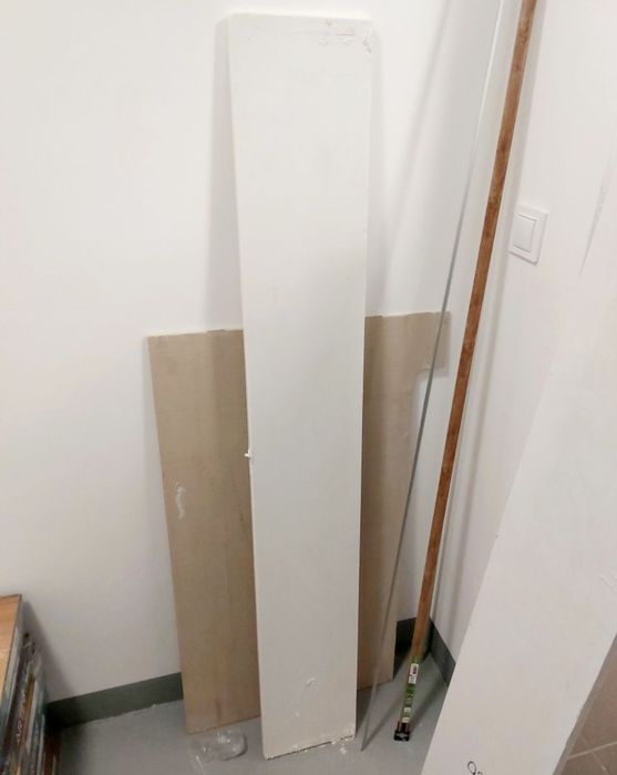 Parapety z konglomeratu