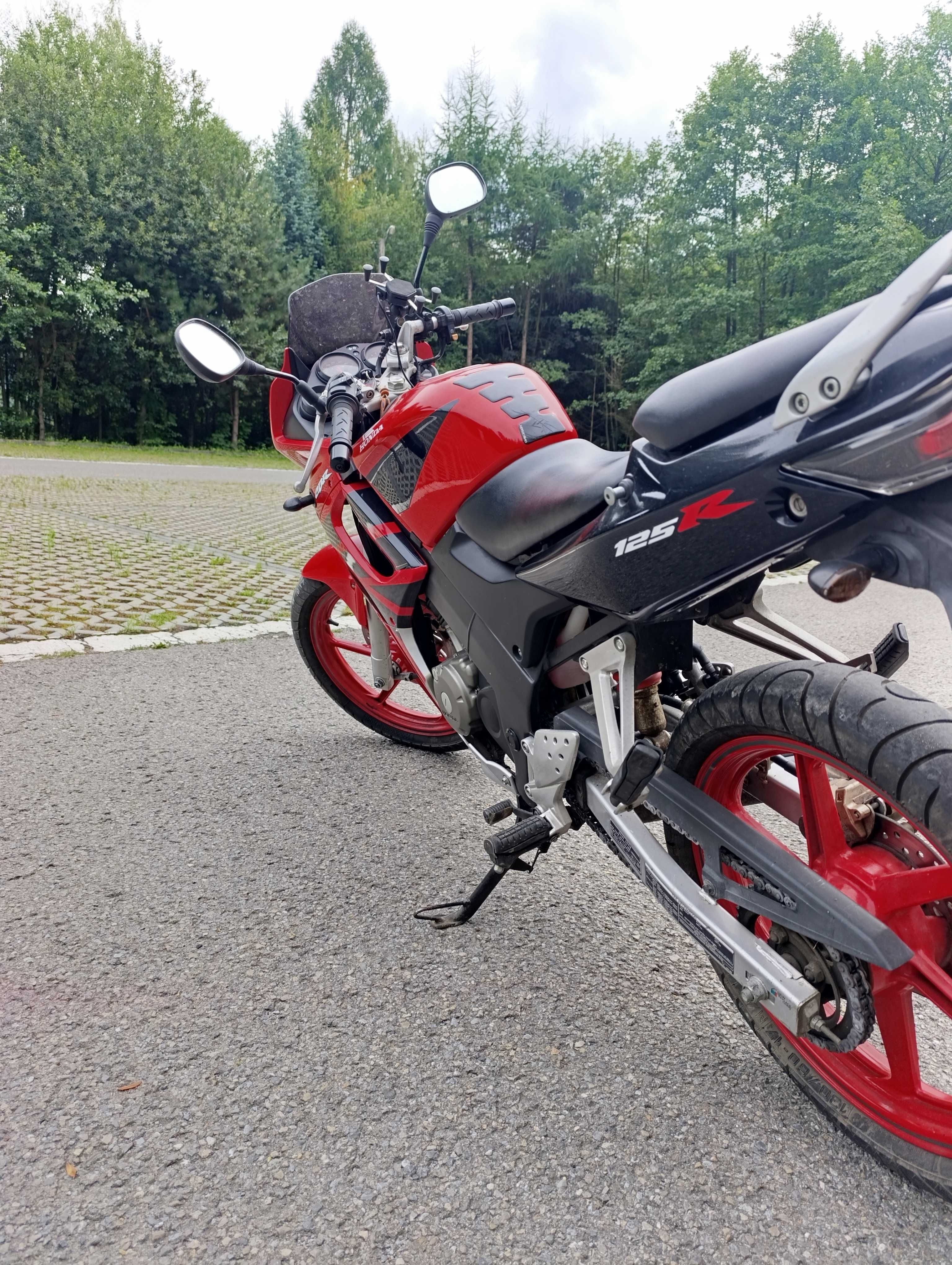 Honda CBR 125r kat. b