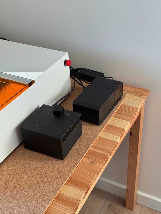 Grawerka i wycinarka laserowa xTool S1 40W wraz z oczyszczaczem xTool