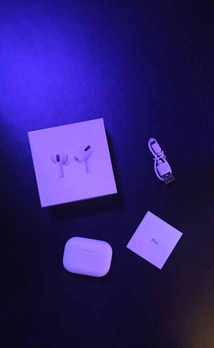 Наушники AirPods pro