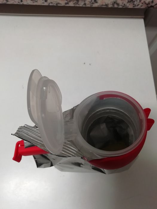 Tampa para embalagens moles