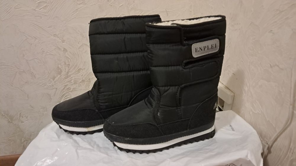 Дутіки Enplei черевики на овчині 36 р. (23.5см)