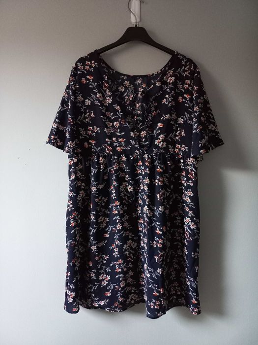 Sukienka w kwiaty Shein S/M/L
