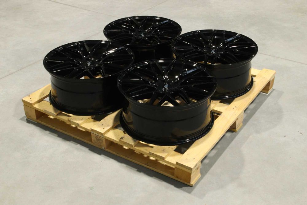 !OUTLET! Felgi Japan Racing JR28 20x8,5 ET40 5x130 Gloss Black