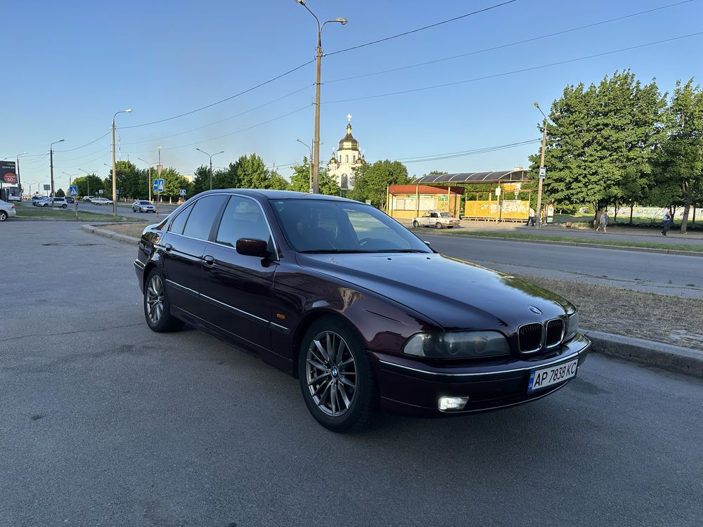 Продам BMW e39 2.8 газ/бензин