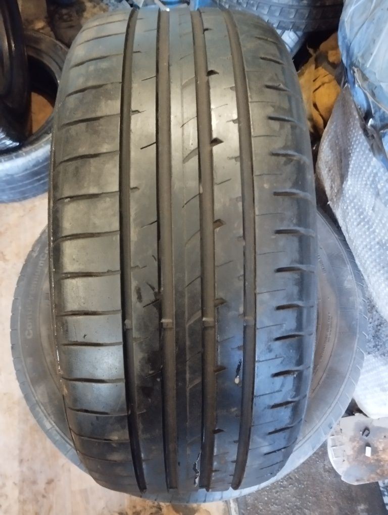 Одна літня шина Goodyear 225/40/18