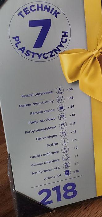 Zestaw artystyczny 218 el. + walizka drewniana