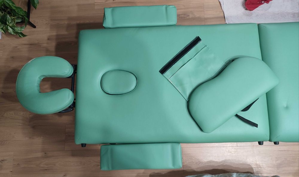 Przenośny stół do masażu, fizjoterapii