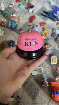 Продам дзвінок «Kiss»