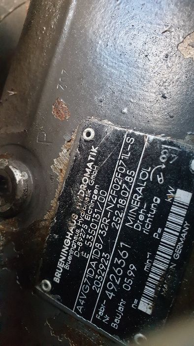 koparka Mecalac 12 MXT pompa jazdy hydromatik A4VG71DA1D8 /32R-NZF02F0