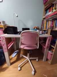 Regulowane biurko dziecięce z krzesłem IKEA