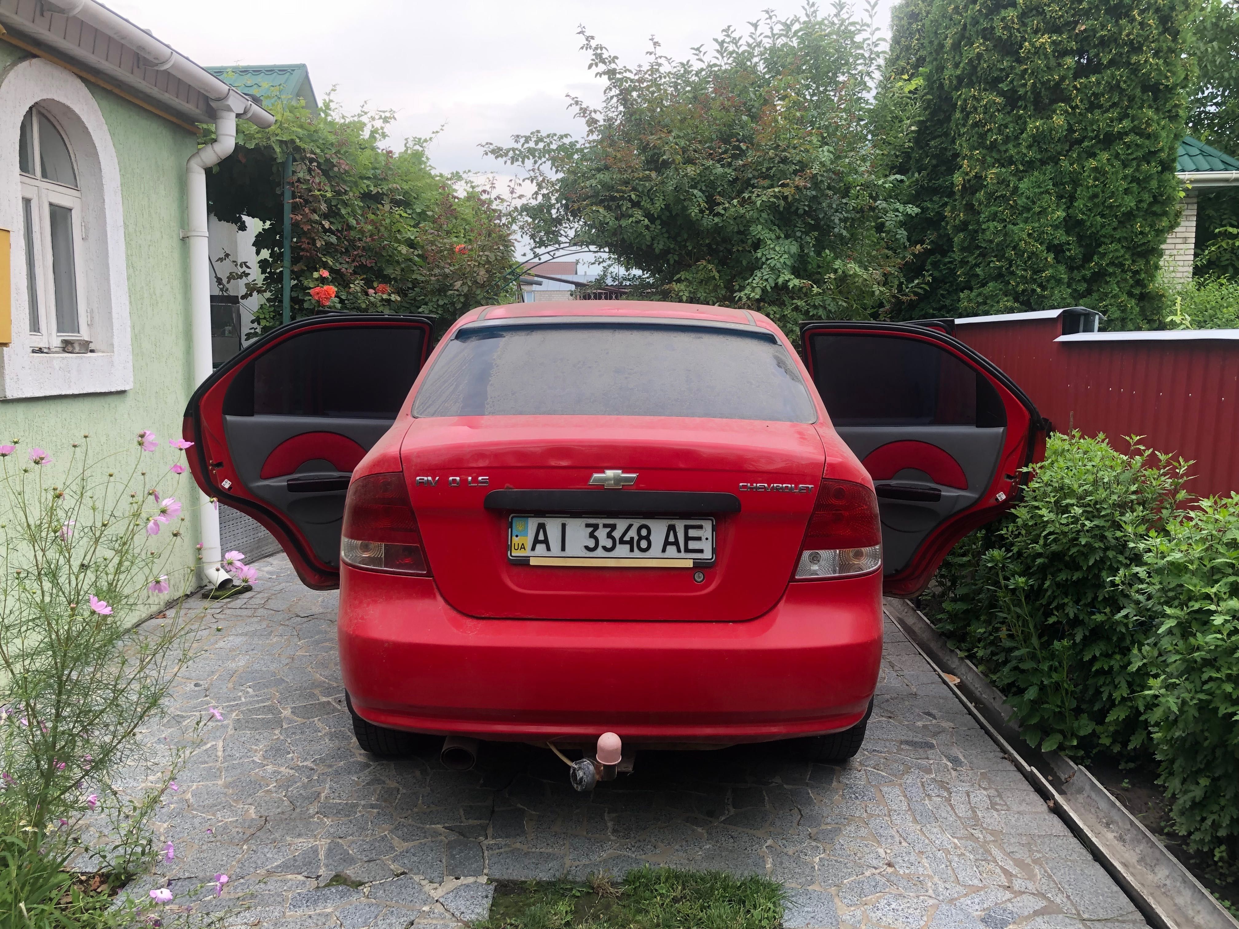 Машина авео 2005 року