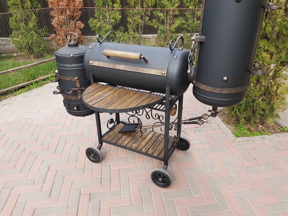 Мангал, коптильня, барбекю, піч.