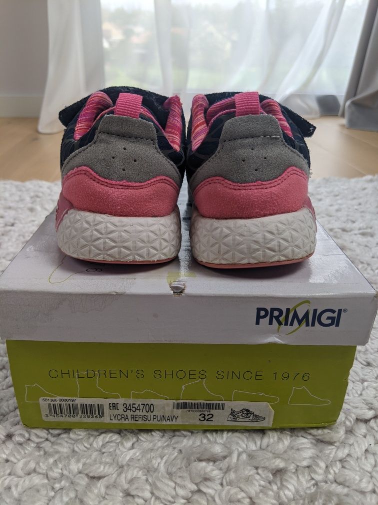 Adidasy primigi roz. 32