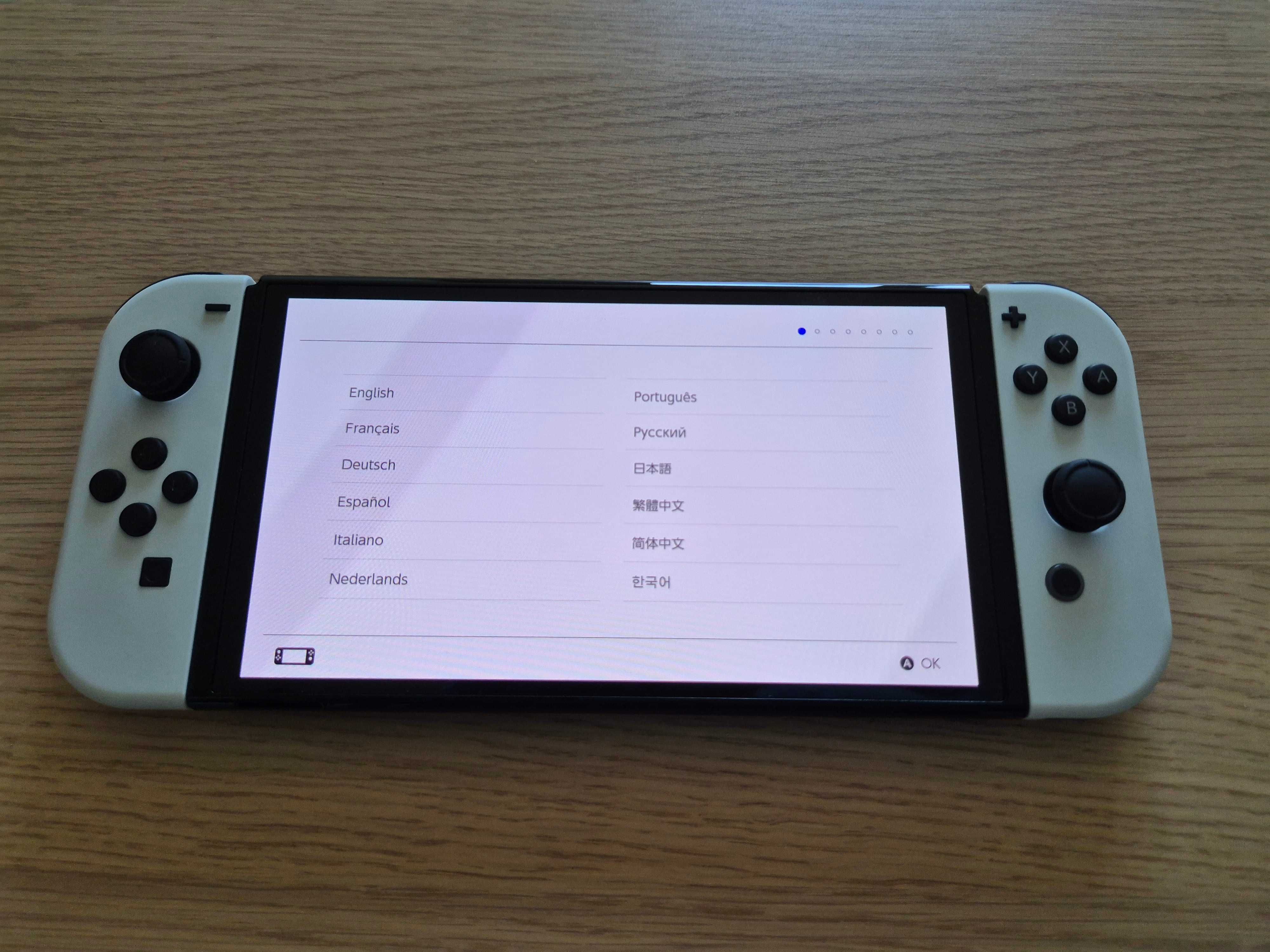 Nintendo switch OLED + kontroler Switch Pro + etui