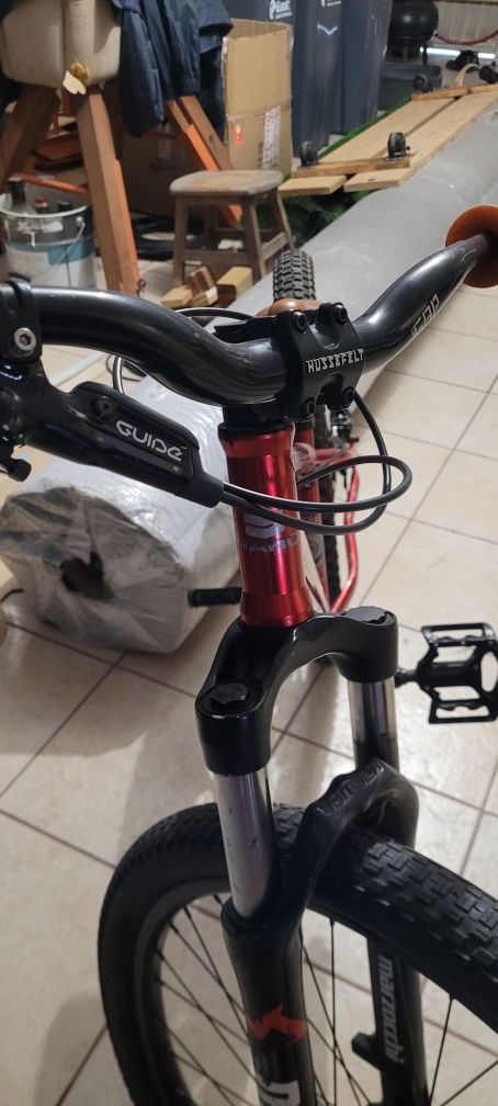 Bicicleta dirt - haro